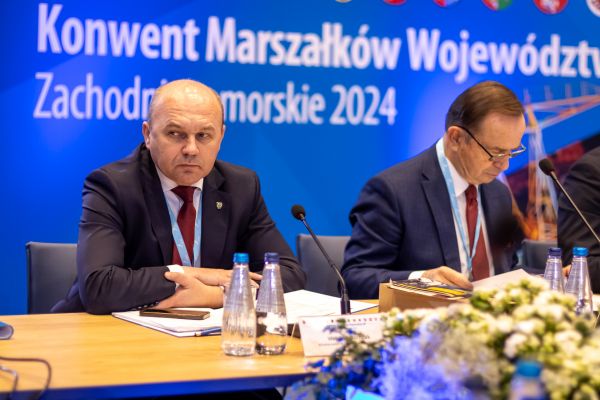 konwent-marszlkow-20241128-00707BED9579-C40D-5A73-7DA9-01861C0C81DD.jpg